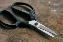 Load image into Gallery viewer, Sowvital Gardener's Pruning Scissors