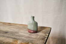 Load image into Gallery viewer, Mini Earthenware Bud Vase