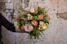 Load image into Gallery viewer, Apricot & Coral Posy