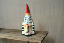 Load image into Gallery viewer, Ottolenghi Vase 04 - Lady Fish
