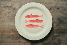 Load image into Gallery viewer, Fish Dinner Plate - Red
