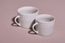 Load image into Gallery viewer, Cream Drop Mug
