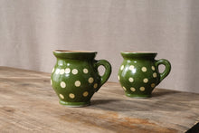 Load image into Gallery viewer, Spotted Green Mug
