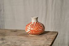 Load image into Gallery viewer, Plant Patterned Vases
