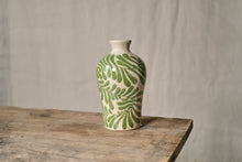 Load image into Gallery viewer, Plant Patterned Vases
