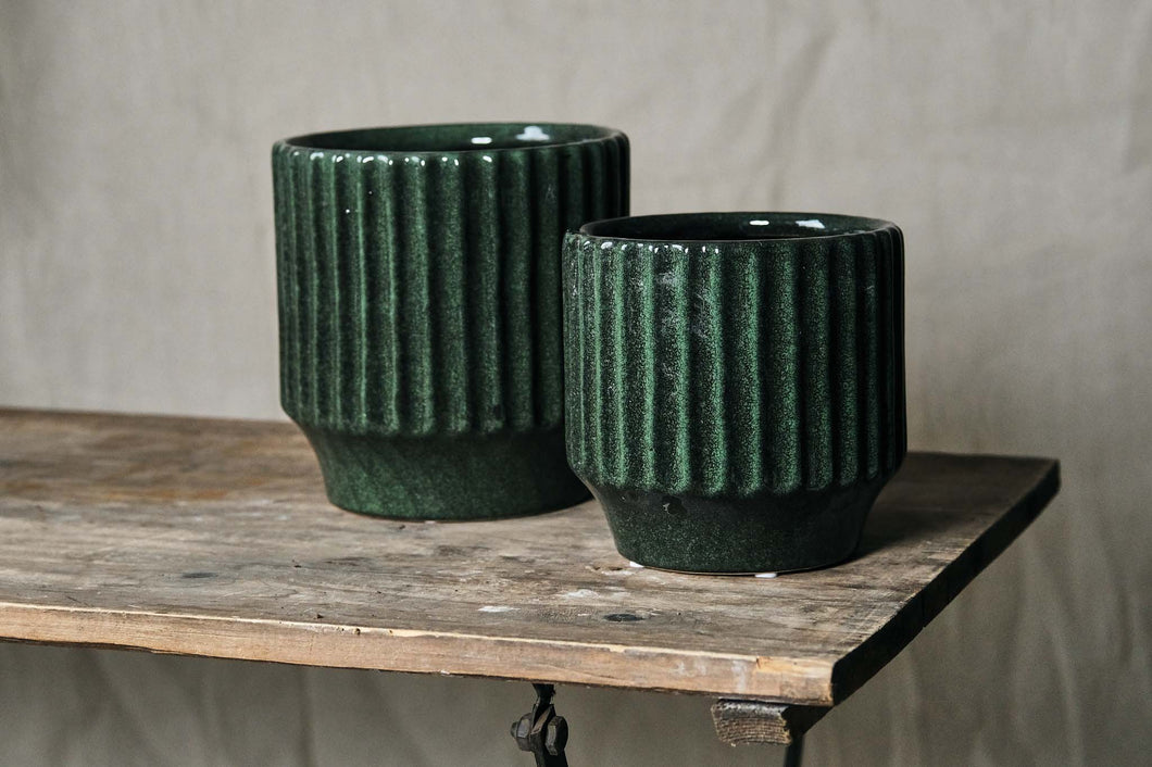 Emerald Green Ribbed Pot - Dia: 13cm, 16cm