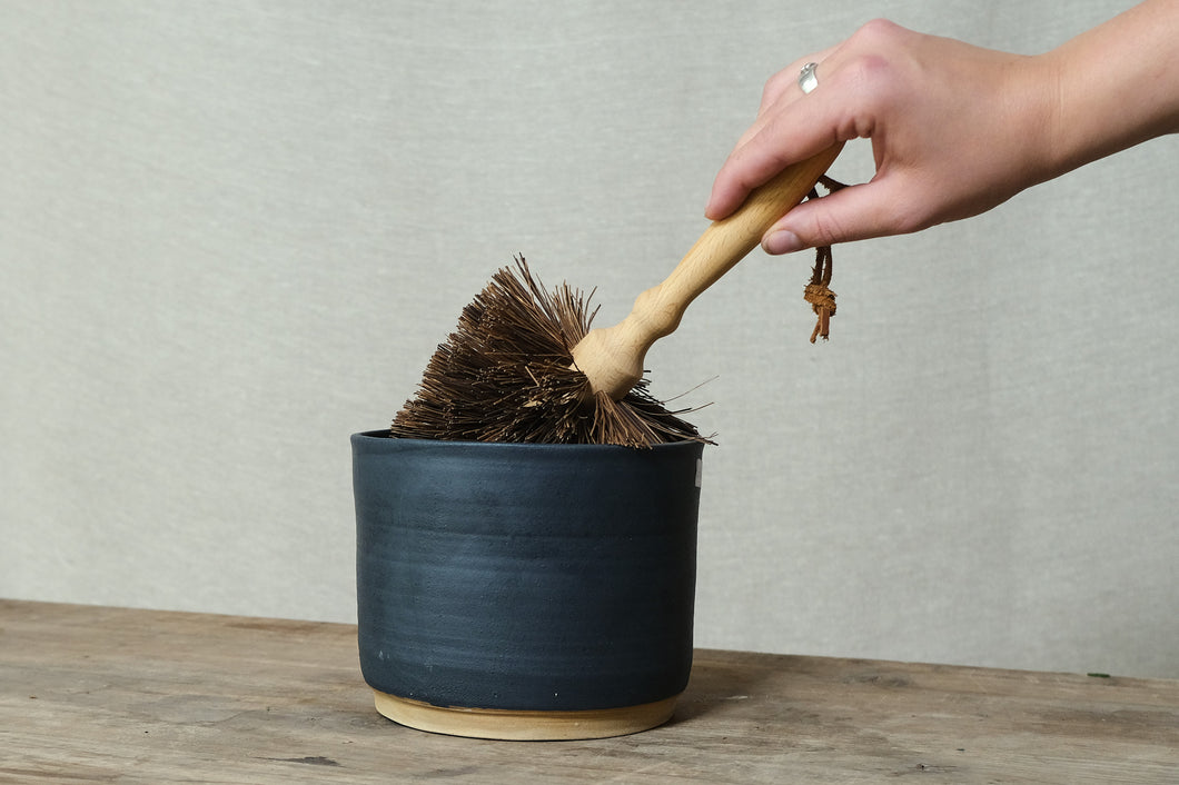 Plant Pot Brush